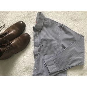 IZOD Button Front Black White Stripe Long Sleeve M